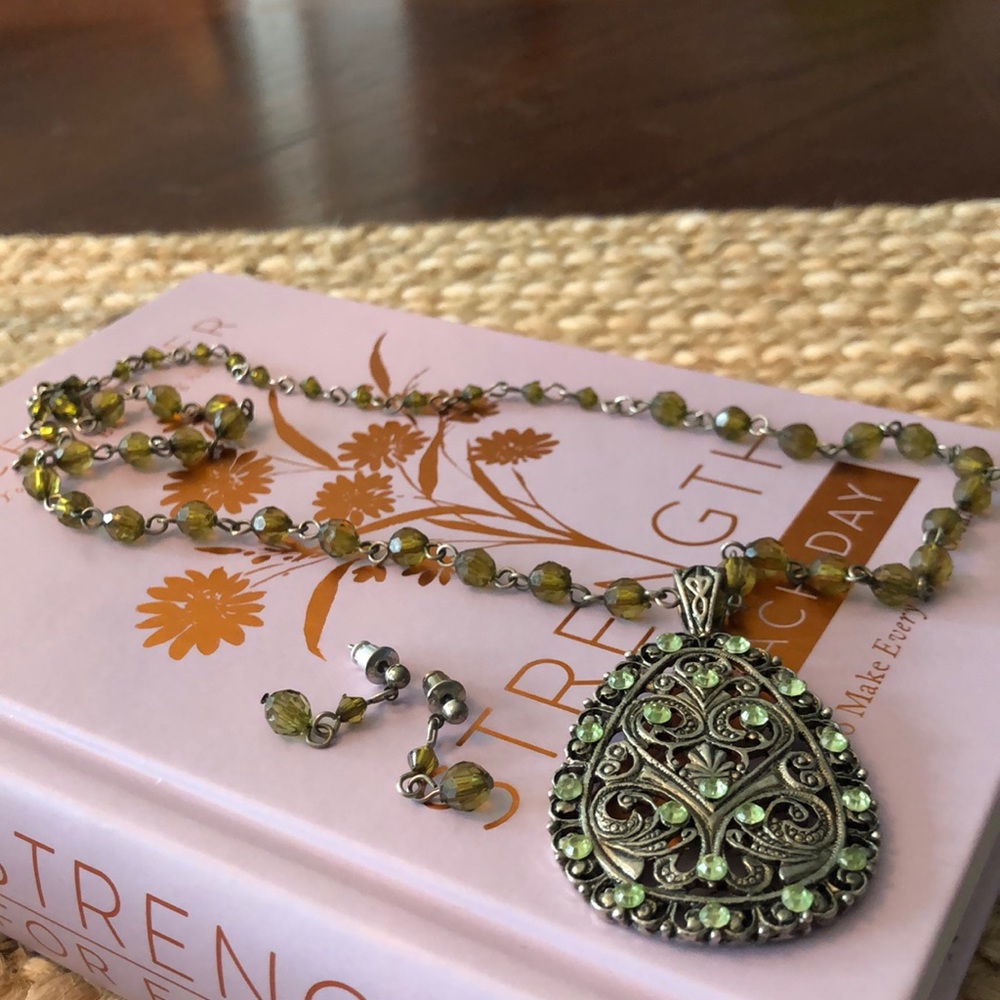 Statement necklace with matching earrings
